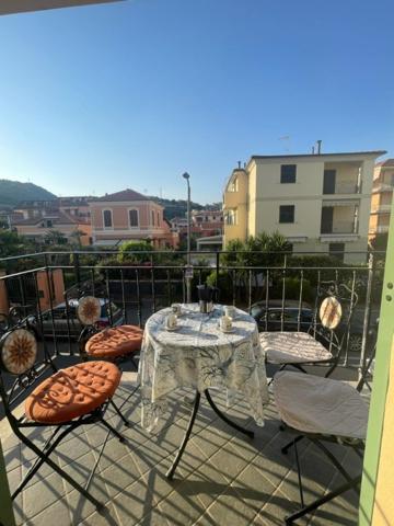 Residenza Marina Apartment Riva Ligure Exterior photo