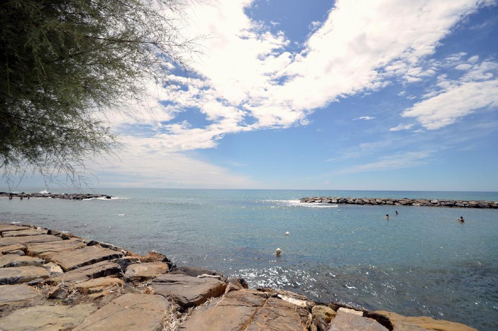 Residenza Marina Apartment Riva Ligure Exterior photo